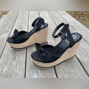 Scrufulos platform wedge with bow espadrilles size 8/8.5